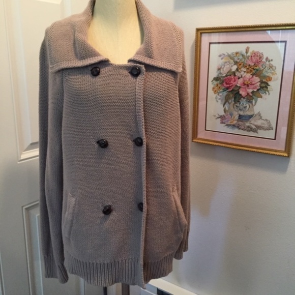 Old Navy Sweaters - Old Navy Tan Double-Breasted Sweater